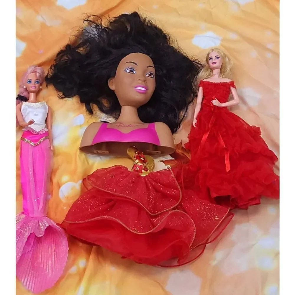 Barbie doll lot